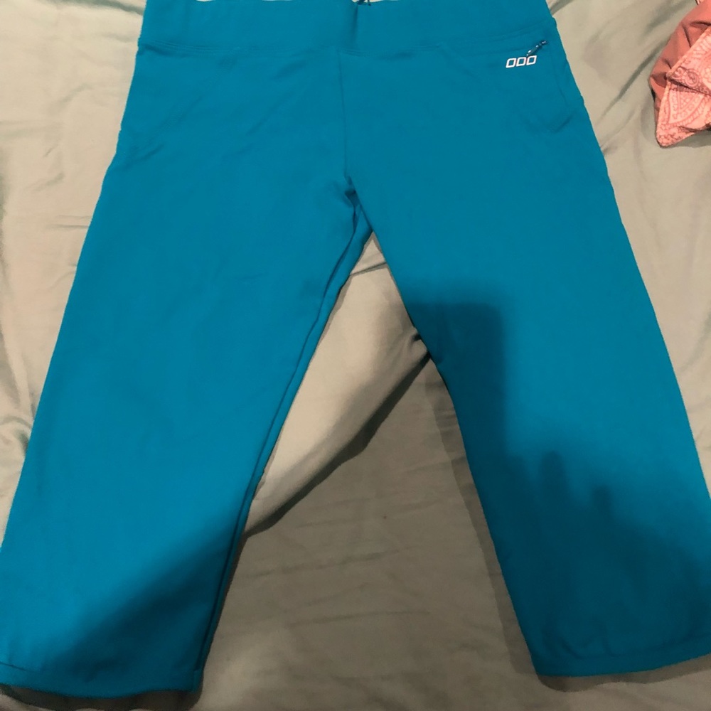 Lorna Jane crop leggings